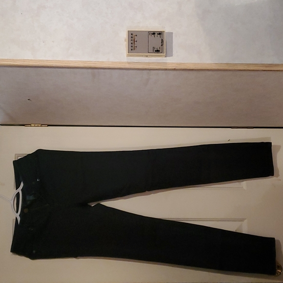 Calvin Klein Ultimate Skinny Jean - Picture 1 of 3